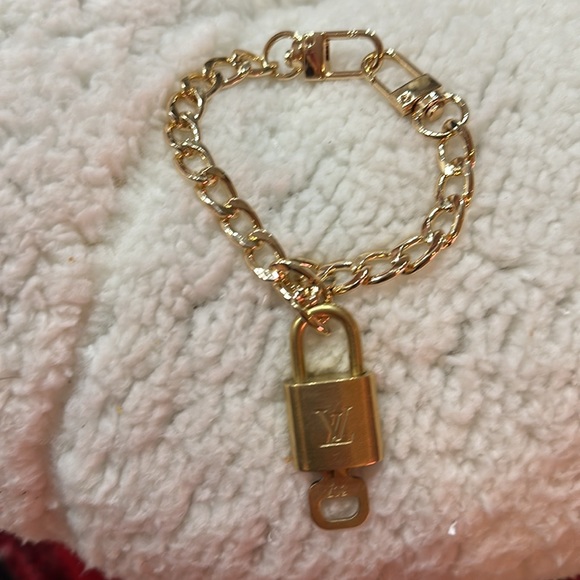 Louis Vuitton preloved lock and key on unbranded bracelet or anklet. - Picture 2 of 4